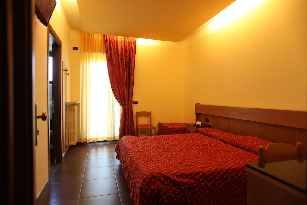 Albergo Ristorante Papa Peschiera del Garda Exterior photo